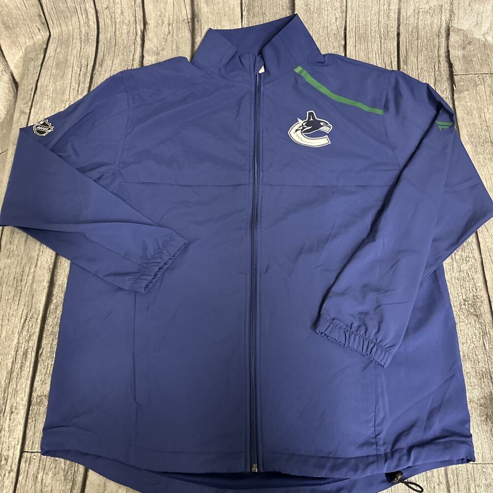 NWOT Fanatics Pro Vancouver Canucks Rink Coaches Lightweight Jacket Large Navy